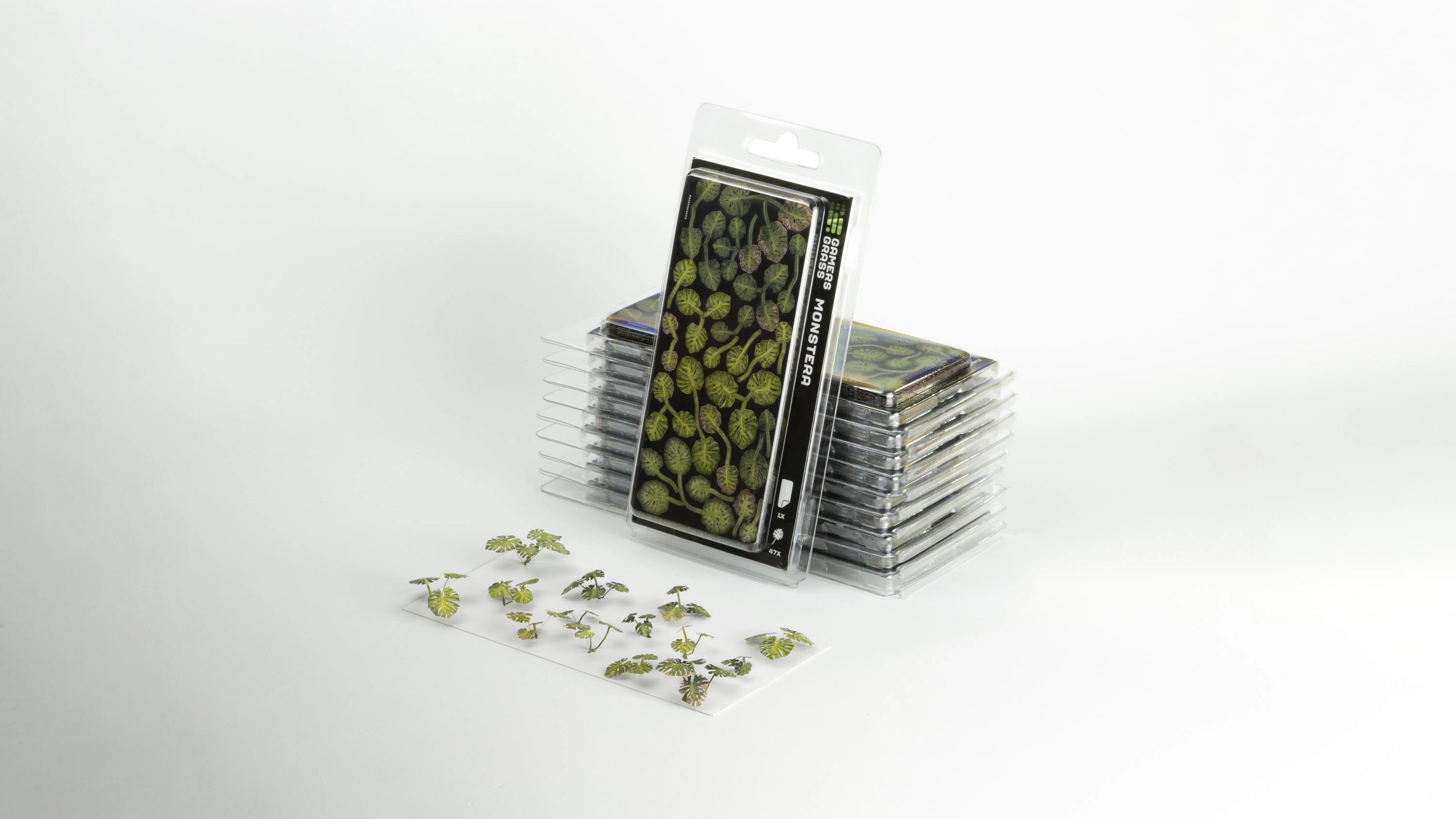 Gamers Grass Static Tuft Laser Plants - Monstera