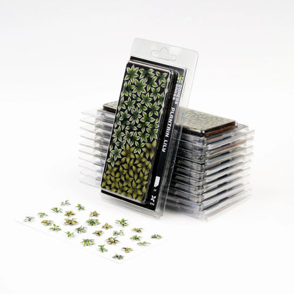 Gamers Grass Static Tuft Laser Plants - Plantain Lily