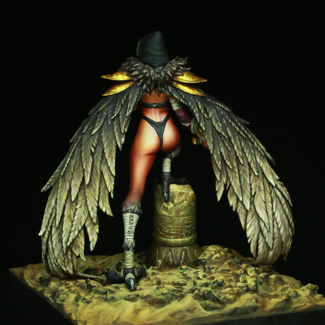 Kaliope Harpy Duchess