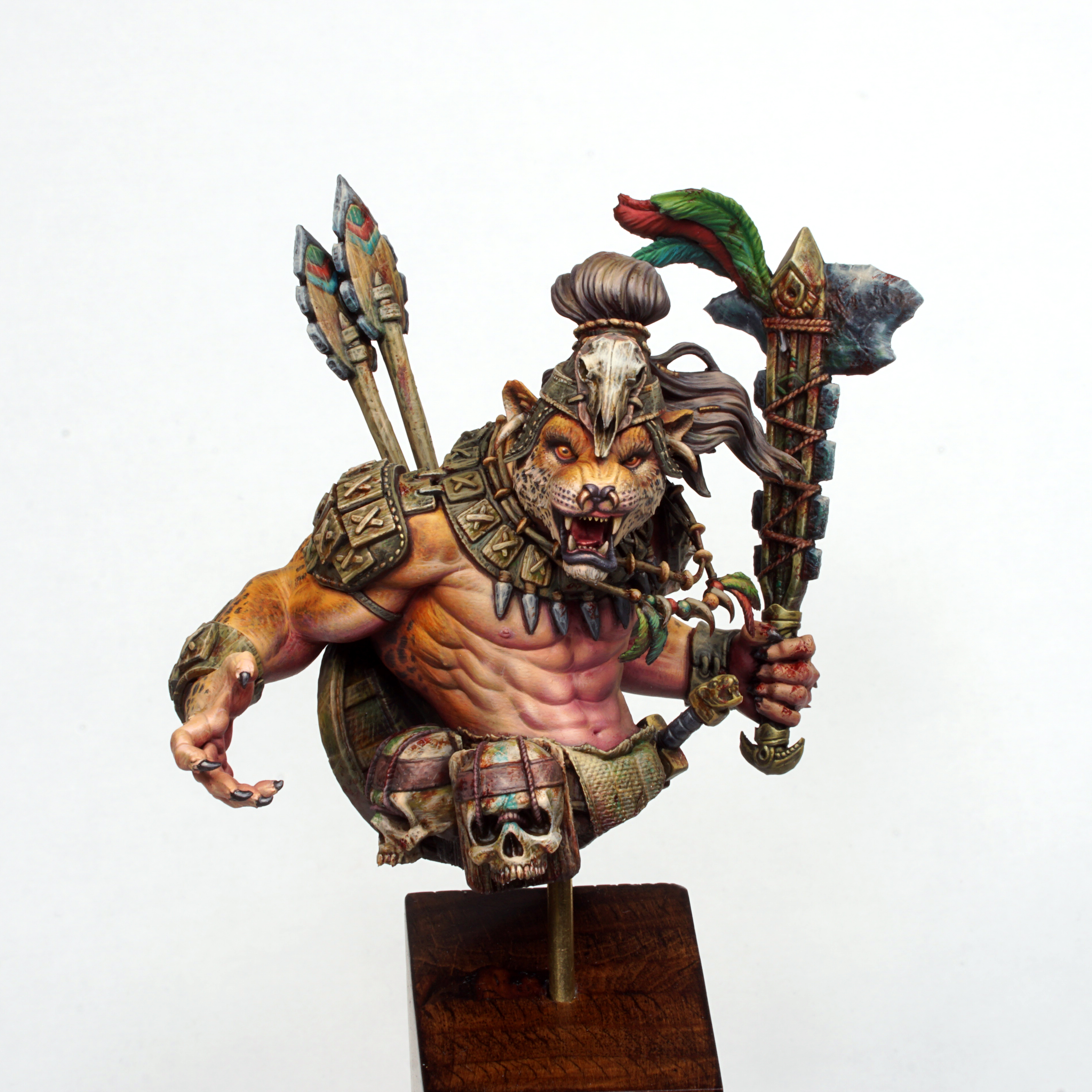 Usulatan, Bust