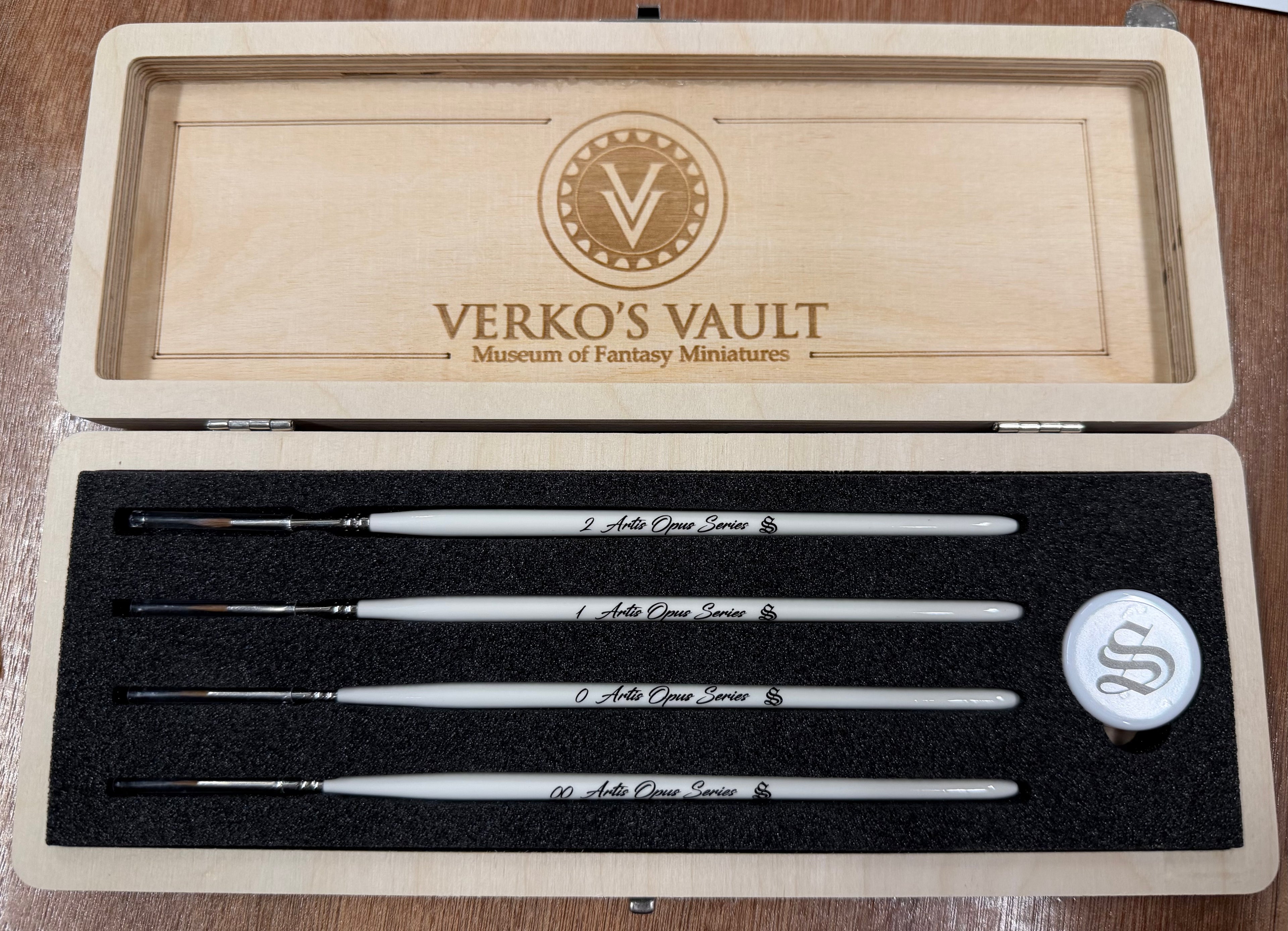 Verko's Vault X Artis Opus Series S Brush Set