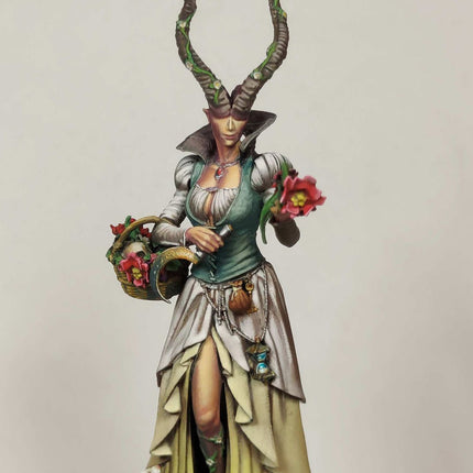 The Flower Girl – Indaco Models