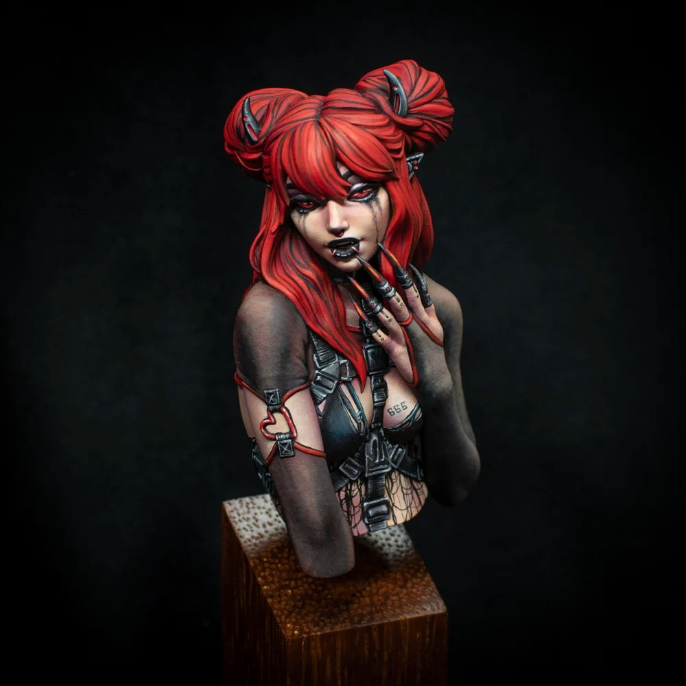 Ash Cyber Succubus, Bust