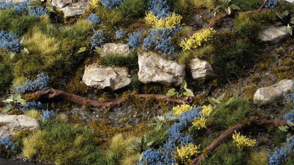 Gamers Grass Bluebeard Flowers