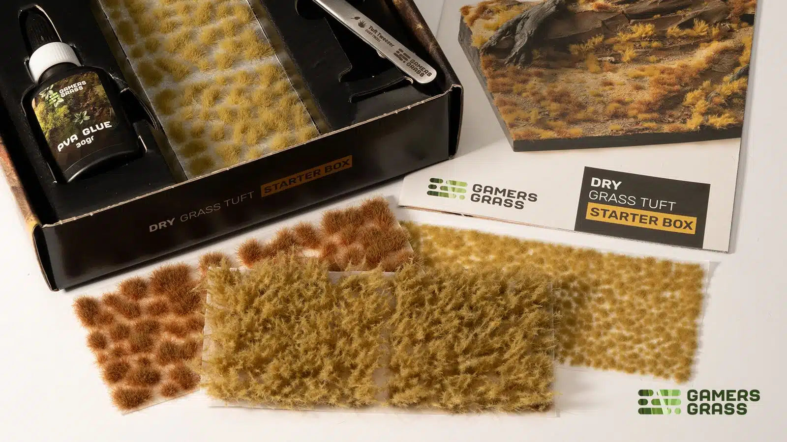 Gamers Grass Tuft Starter Boxes - Dry Grass