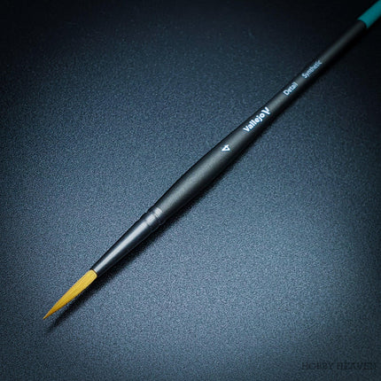 Hobby Brush: Detail Round Synthetic
